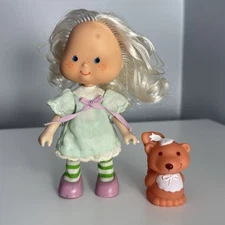 Strawberry Shortcake Angel Cake Doll Vintage Kenner with Soufflé Skunk Pet POOR