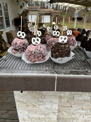 Chocolate Covered Apple, Strawberry Shortcake, Mexican Mazapán, Oreo, Cornflakes