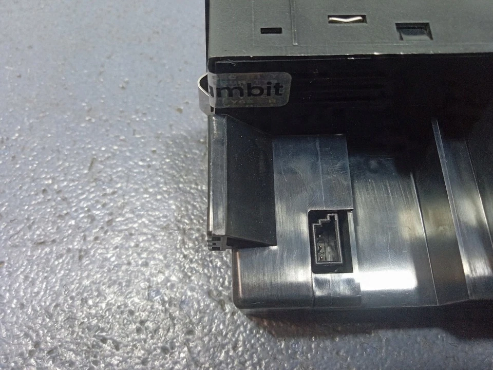 BMW E39 AC AIR CONDITIONING CLIMATE HEATER CONTROL UNIT MAX BUTTON - Image 3 of 4