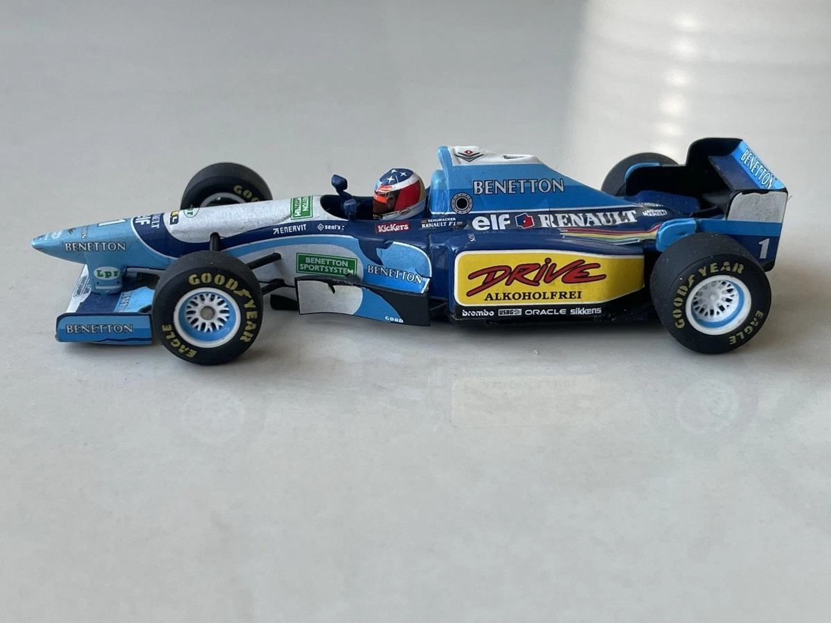 Mini Champs 1/43 Figurine pilote de F1 Michael Schumacher