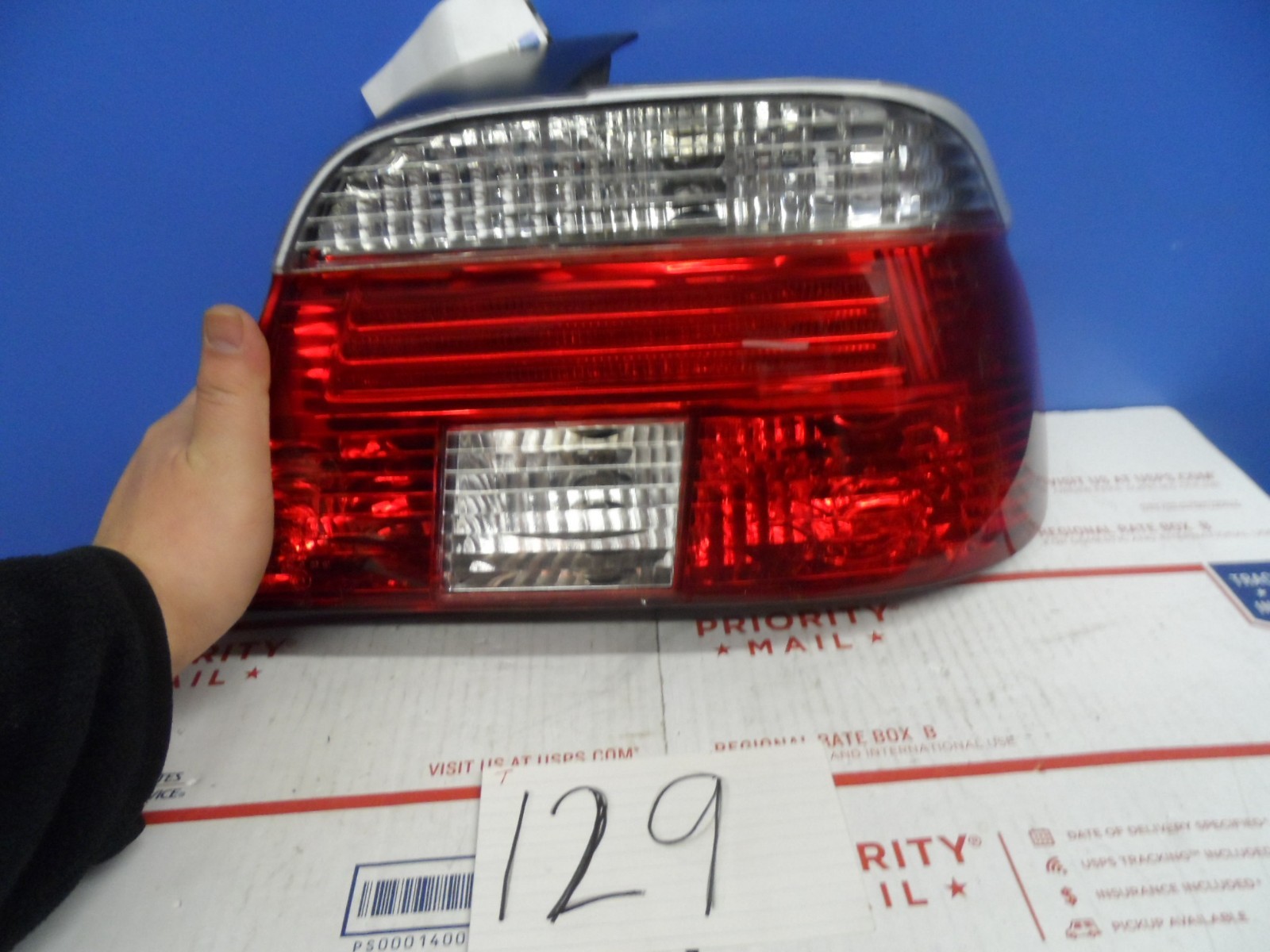 97 98 99 00 BMW 540 PASSENGER Side tail light Used rear Lamp 129