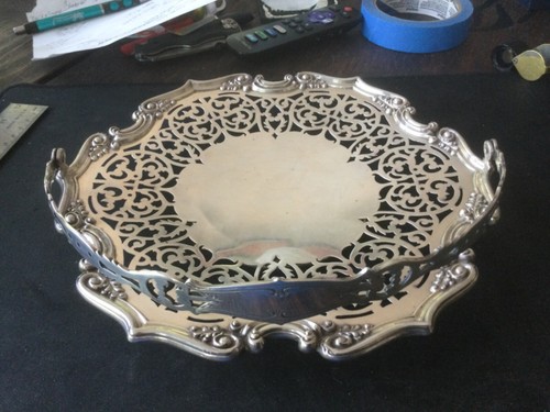 Vintage Gorham sterling silver 10" serving/decorative plate with folding handle - Picture 2 of 7