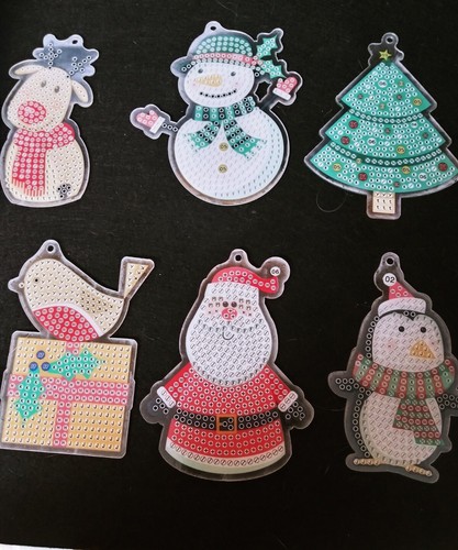 Diamond Dotz Christmas Value Pack Kits Gnomes or Christmas Decorations You Pick - Picture 7 of 8