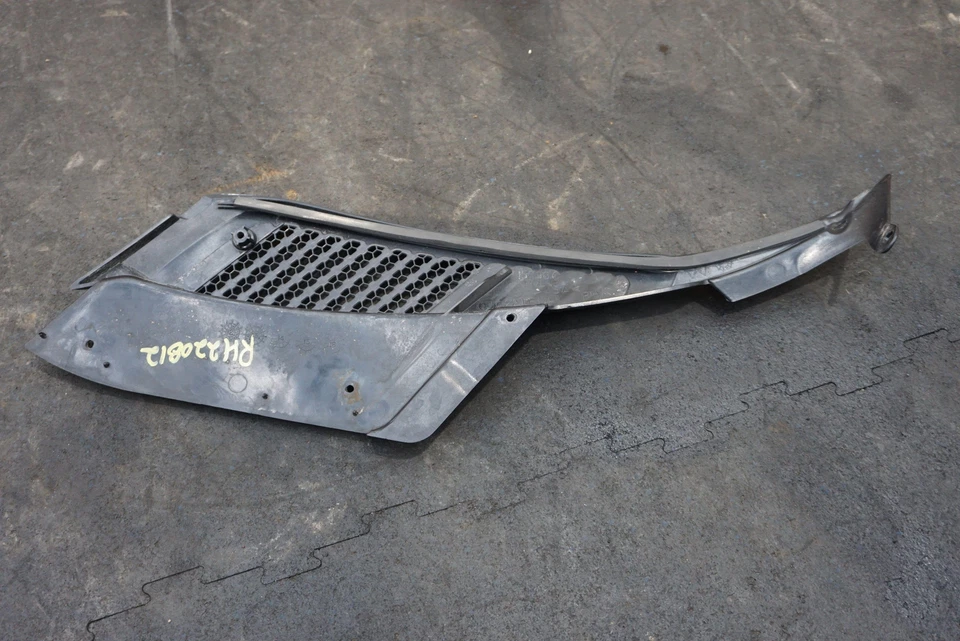 Panel de ajuste de cubierta de parabrisas de pantalla superior derecha 5NV04RXFAE Dodge Viper GEN 5 13-17 Foto 3 de 4