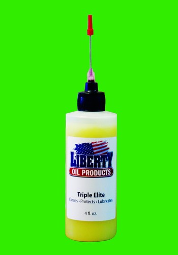 The highest quality Oil for lubricating all clocks - Triple Elite - 4oz Bottle - 第 1/3 張圖片