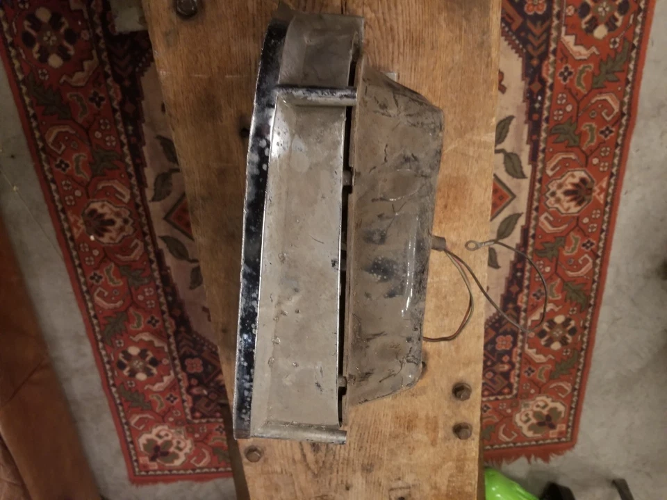 Ford Thunderbird 1961-1963 montaje de faros canastilla bisel anillo Inv505 Foto 4 de 4