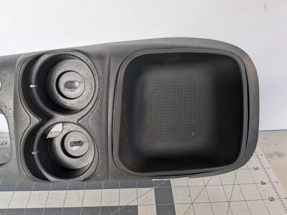 98-04 Bravada Blazer Center Console Jimmy Black Cup Holder Trim Bezel Shroud OEM Foto 3 de 4