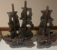 Large Pirate Ship Aquarium Decoration 2 Piece Shipwreck Fish Tank Ornament