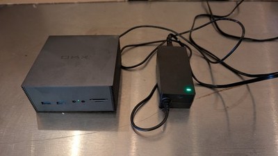 OKX U001 16-in-1 USB-C Docking Station for Multi-Display Workstations Silver .
