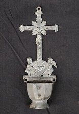 Acquasantiera in peltro antica di pregevole fattura secolo XIX°