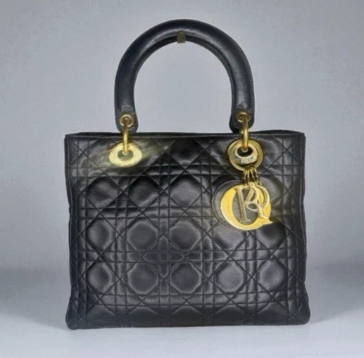 Bolso de hombro DIOR Lady Dior mediano acolchado de cuero negro con detalles dorados Foto 2 de 4