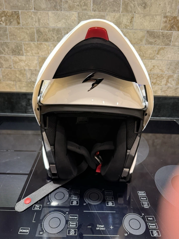 Scorpion Exo GT930 Transformer modular Motorcycle Helmet As new - Image 2 of 4