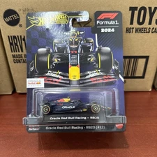 2025 Hot Wheels Premium Formula 1 Oracle Red Bull Racing RB20 #11 Sergio Perez