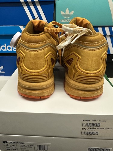 Adidas x END ZX 8000 Consortium Cup Future UK 11/5 US 12 IG8562 - Foto 6 di 16
