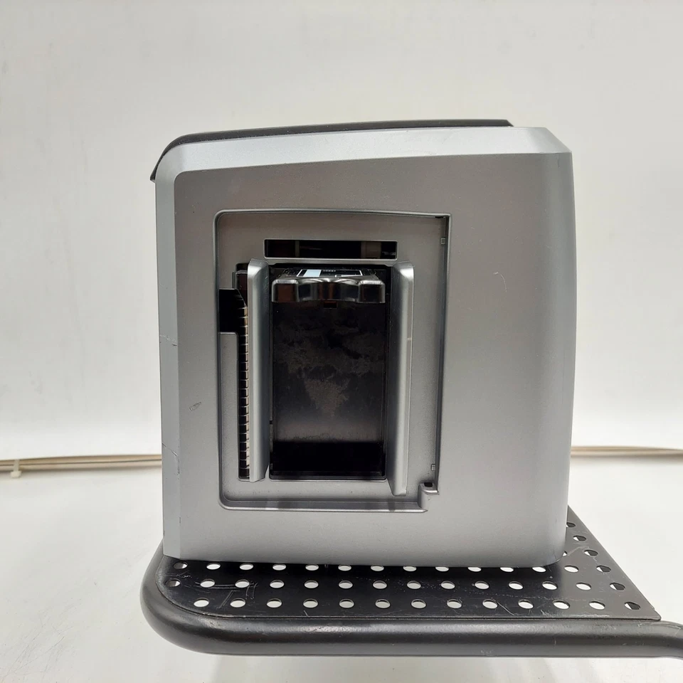 Fargo HID DTC1000 ID Card Printer - Image 4 of 4