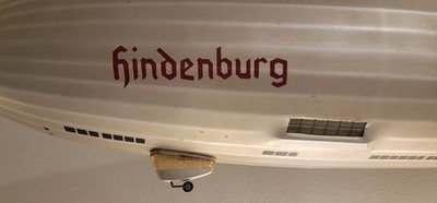 Vintage Hindenburg D LZ129 Zeppelin Airship 1:220 Scale Model RARE 44'' Length