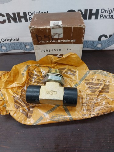 HYDRAULIC CONNECTOR FOR FIAT NEW HOLLAND. Part # 79054379. NEW FREE SHIPPING! - Picture 2 of 6