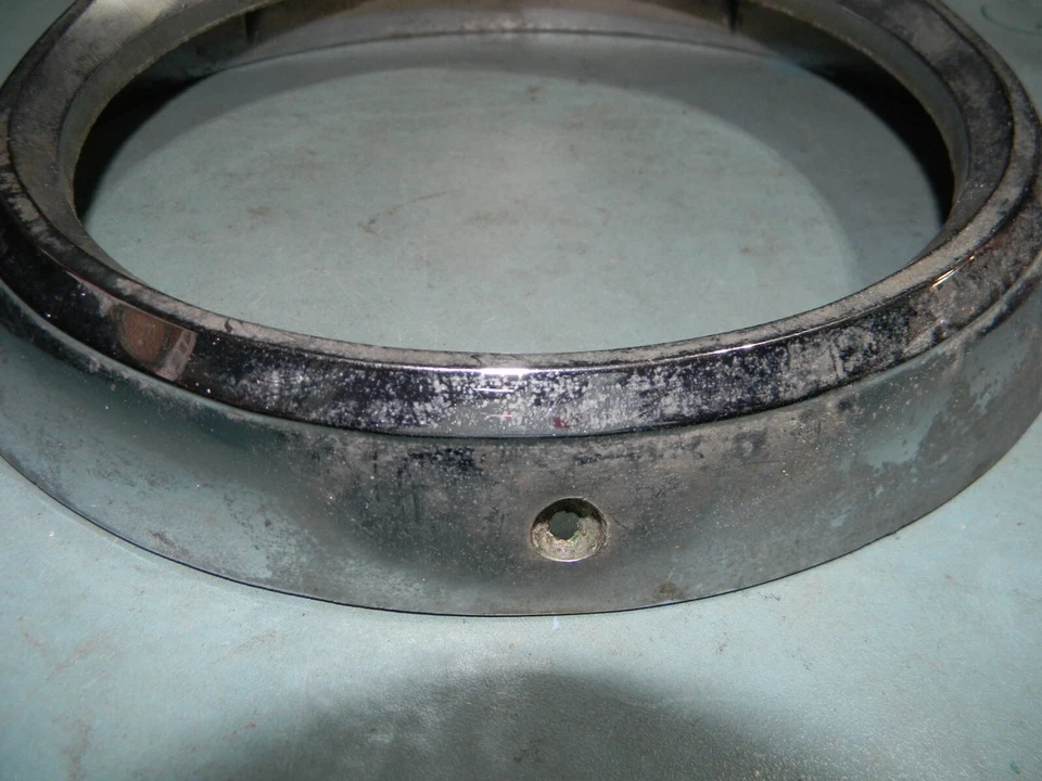 复古 1956 年别克 Special Century 车头灯边框镀铬二手 — 第 3/4 张图片