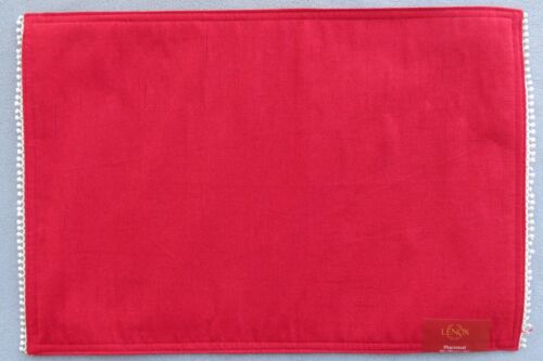 Set of SIX Lenox Holiday Red Cloth with White Fringe Placemats NEW - Picture 2 of 7
