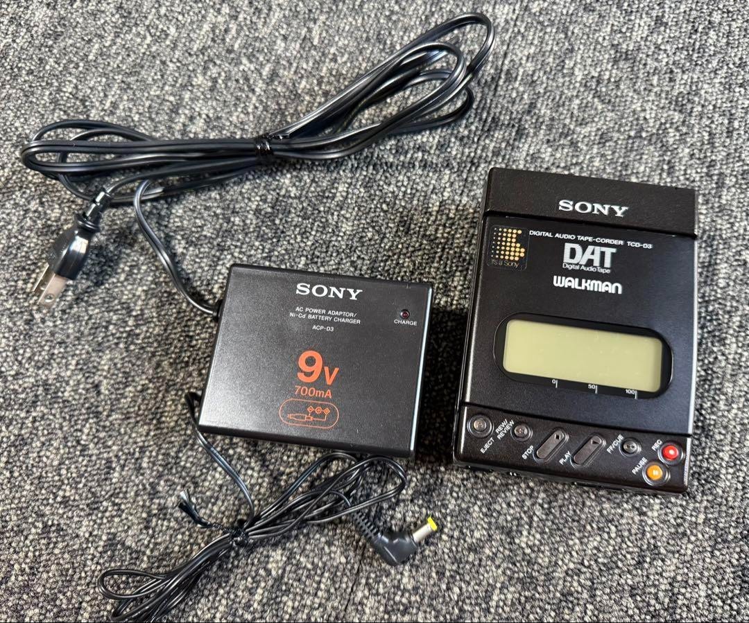 その他 SONY TCD D3 Sony TCD-D3 Portable DAT Recorder Digital Tape Japan Used
