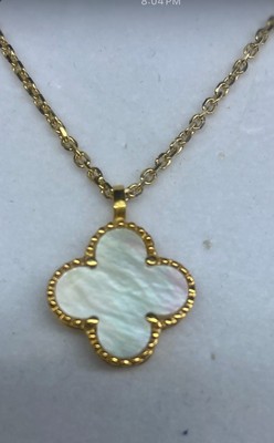 14k yellow gold Mop Four Leaf Clover Chain And Pendant 