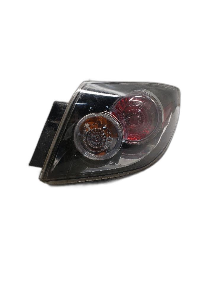 07-09 Mazda 3 Hatchback Passenger Tail Light Quarter Panel Mount 1341237