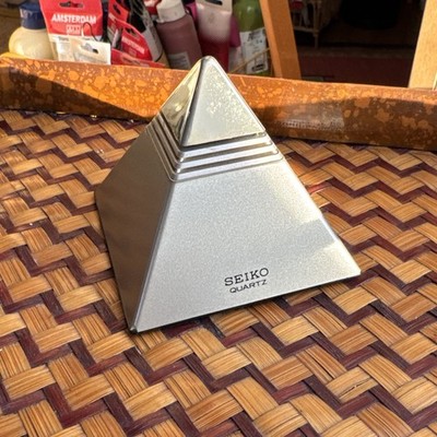 Seiko Pyramide uhr Wecker Quarz  Vintage 80er Jahre Geprüft Japan Mid Century
