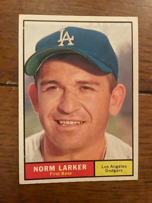 1961 TOPPS #130 NORM LARKER LOS ANGELES DODGERS BASEBALL CARD NM/MT