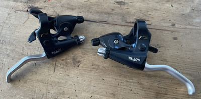Shimano XTR ST-M900 STI | 3x8 fach | Brems-/ Schalthebel | Vintage MTB retro