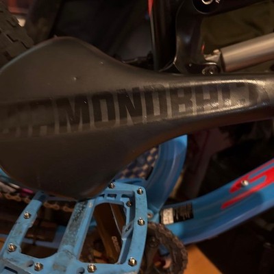 Diamondback Black Sattel MTB Lightweight Design