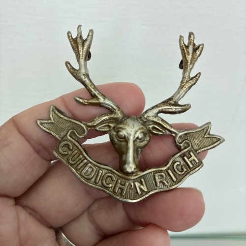 SEAFORTH HIGHLANDERS CANADA WWII CAP BADGE M109 CUIDICH'N RIGH SEAFORTHS King