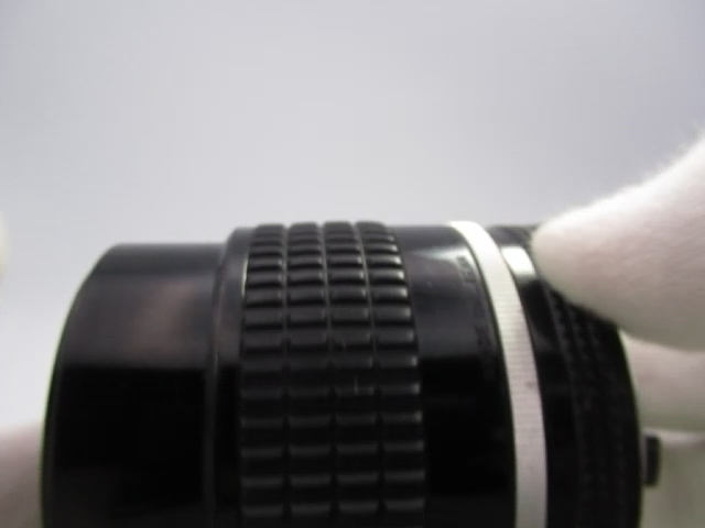 NEAR MINT】 Nikon Ai-s Nikkor 105mm Vintage Manual Focus