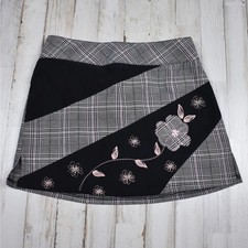 Y2K Vintage Skort Girl's Medium Black Gray Floral Plaid Skirt Coquette Preppy M