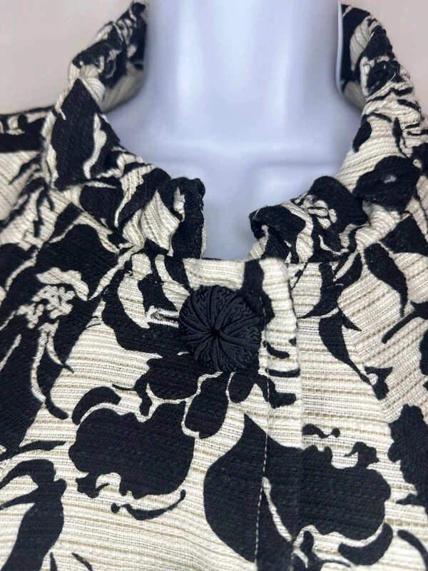 Vintage-Inspired Floral Puff Sleeve Jacket by ICE – Size 10 | Retro Black & Crea - Image 3 of 4