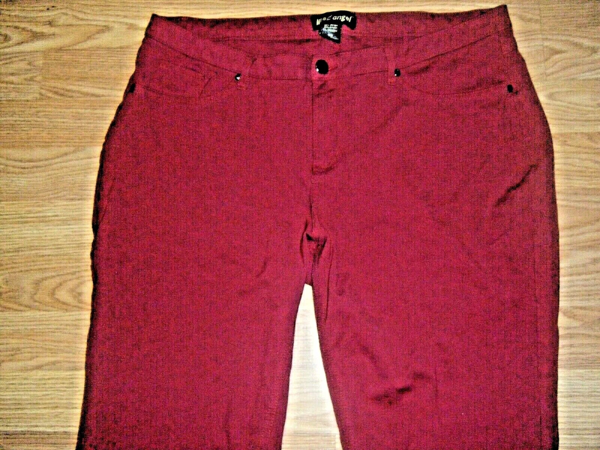 Love the idea of cranberry colored pants