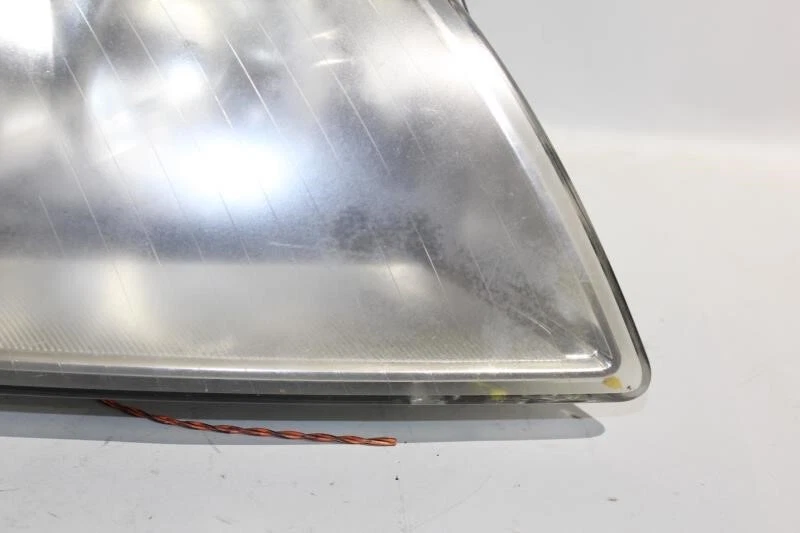 Ксеноновая адаптивная фара для правостороннего пассажира вариант 8EH 2006-2010 AUDI A8 OEM 28345 - Изображение 2 из 4