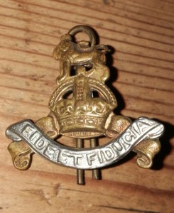 Details About Military Cap Badge Royal Army Pay Corps Fide Et Fiducia