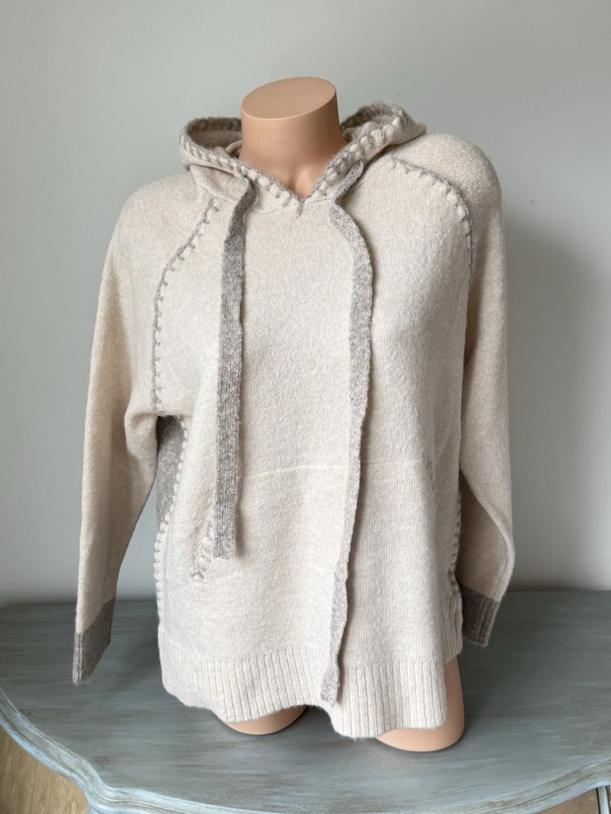 Stacatto Hoodie Sweater L Blanket Stitch Ecru Women's NWT Granola Oat