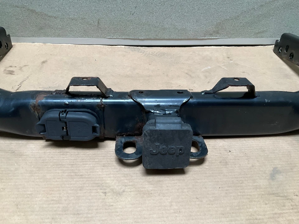 Enganche de remolque Jeep Grand Cherokee 11-22 OEM Foto 4 de 4