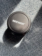 EUC Neewer 35mm F1.7 Large Aperture APS-C Manual Focus Prime Fixed Lens E-mount