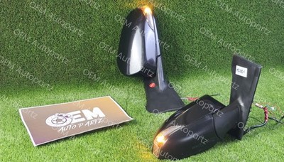 Toyota Yaris 2010-2016 Power folding Side mirrors with Led Lights Oem used