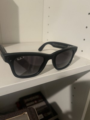 Slightly used Ray Ban (Gen 1), Matte Black / Gradient  display picture 2