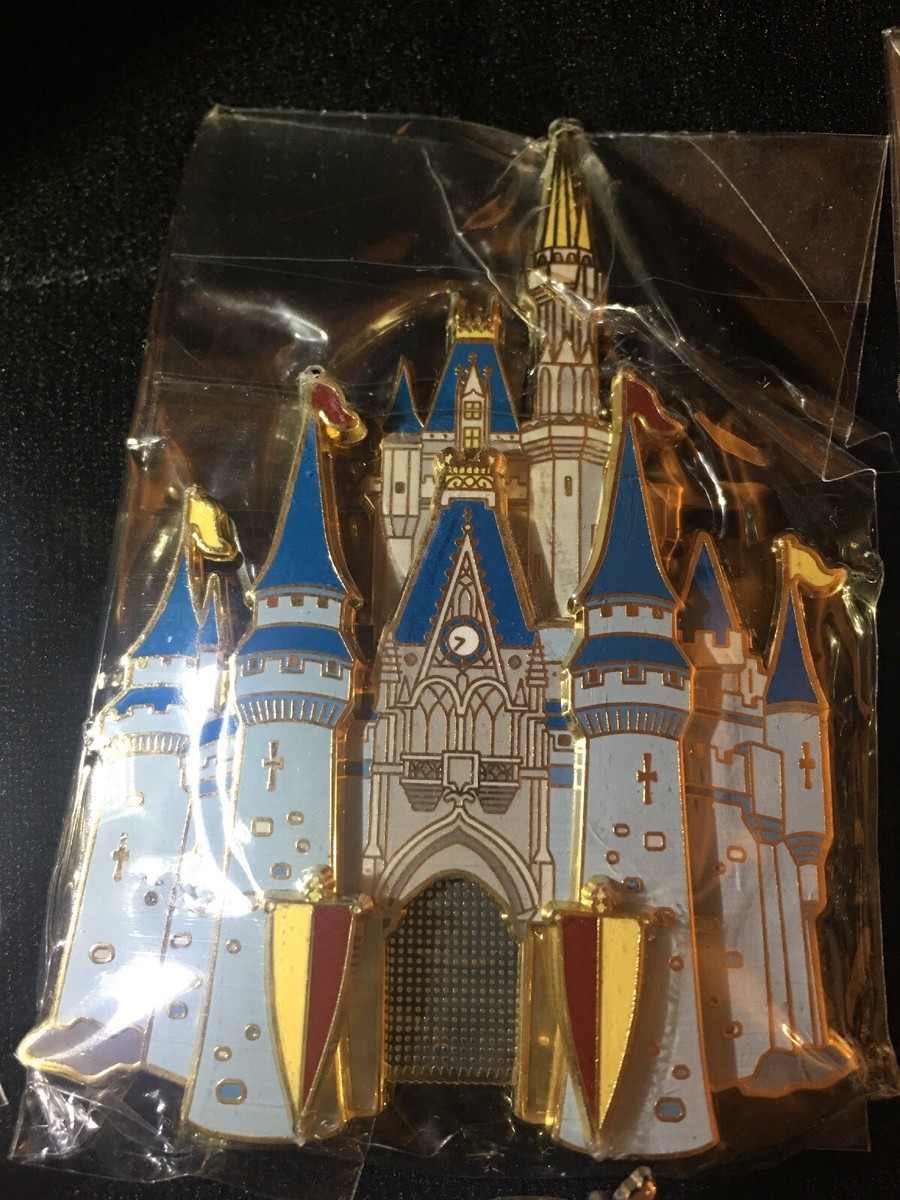 Disney Pins Cast WDI MCO WDW Walt Disney World Castle Jumbo Pin 3D