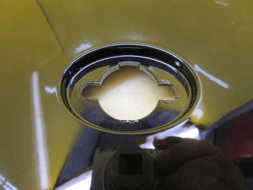 NOVO OEM KAWASAKI JET SKI 750SXi 750 SXi SX PRO TAMPA DA PORTA DO GÁS COMBUSTÍVEL TAMPA DO NARIZ CAPUZ - Imagem 4 de 4