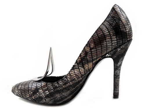 J.Renee Women's Tribute Pumps Marked Snake Print Leather Size 6.5 M - Picture 2 of 6