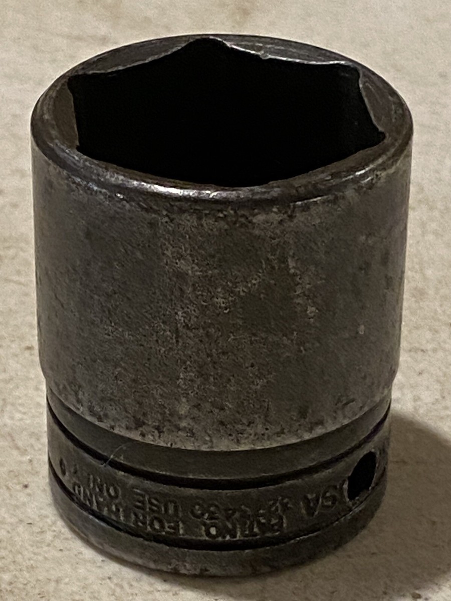 Snap-on GTW361 1-1/8” 1/2” Drive 6-Point Shallow NonImpact