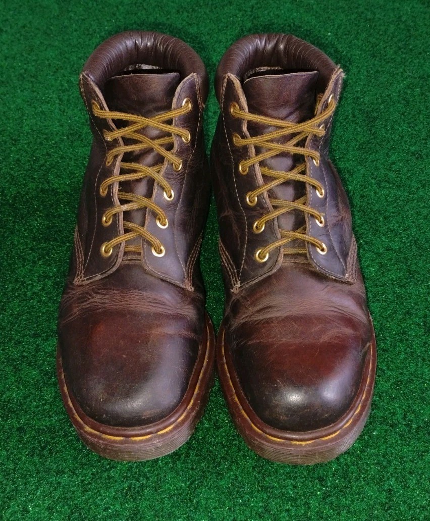 VINTAGE DR. DOC MARTENS Y2K 1990'S LACE UP MEN'S ANKLE BOOTS 10M ENGLAND