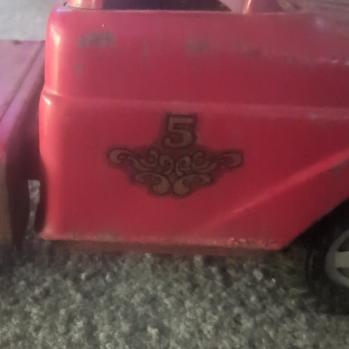 Vintage Tonka Fire Truck Cab Only Pressed Steel Toy - Picture 2 of 19