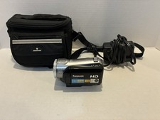 Panasonic HDC SD9 Full HD 3CCD Camcorder with Case and AC Adapter