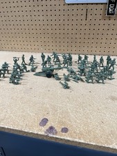 49 Plastic Green Army Men Military Toy Soldiers 2" mostly w. cannon